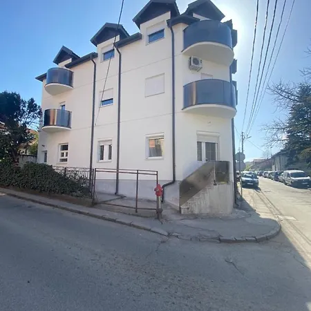 Apartmanizvezdara Belgrade Exterior photo